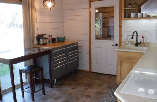 Gold Beach House | Ocean Breeze Oasis Gold Beach!