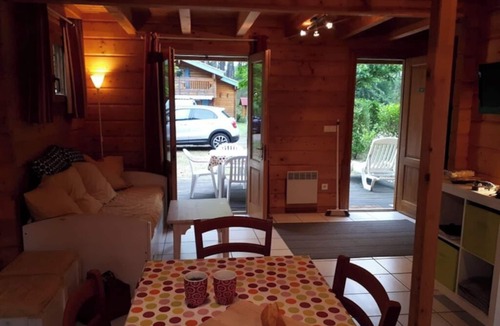 Bias Ski Chalet | Ocean cottage