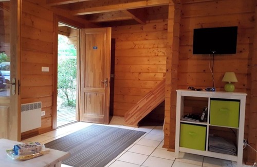 Bias Ski Chalet | Ocean cottage