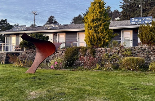 Yachats Apartment | Ocean Cove Inn #2 - Ocean View
