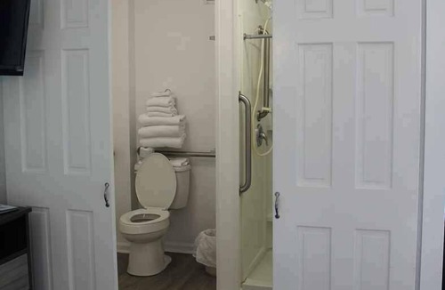 Long Beach Hotel | Ocean Crest Motel