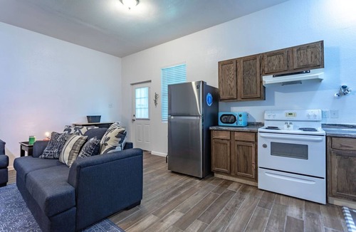 Woodway Apartment | Ocean Dreams
