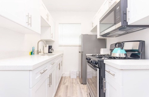 South Beach Condo | Ocean Drive Deco Apt w/2 Queen Beds, Steps 2 Beach
