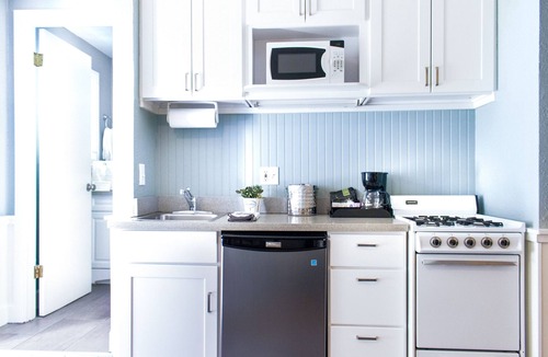 Eastside Santa Cruz Hotel | Ocean Echo Inn and Beach Cottages