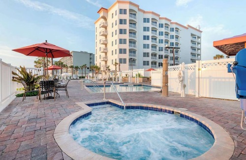 Seminole Park Hotel | Ocean Escape Studio w/Kitchen l Heated Pool by Atlantic Beach