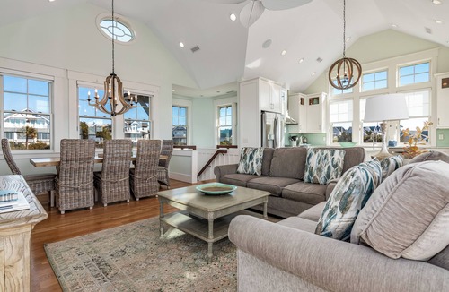 South Beach House | Ocean front 5 bedroom reverse floor plan home! Access to both clubs and 2 new golf carts