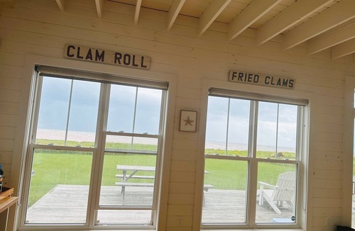 Augustine Cove Cottage | Ocean Front Beach House in Augustine Cove