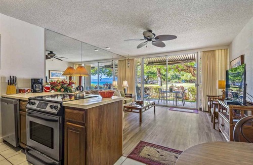Honokowai Condo | Ocean Front, Beach access! Cute Ground floor, Unit 104. Steps to the ocean!
