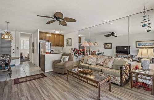 Honokowai Condo | Ocean Front, Beach access! Cute Ground floor, Unit 104. Steps to the ocean!