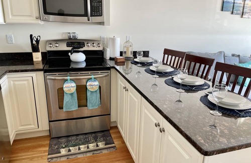 Hampton Condo | Ocean Front Beach View Fully Furnished Family Vacation Condo