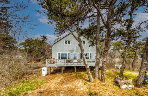 Phippsburg House | Ocean front cottage with 125 feet of private beach frontage