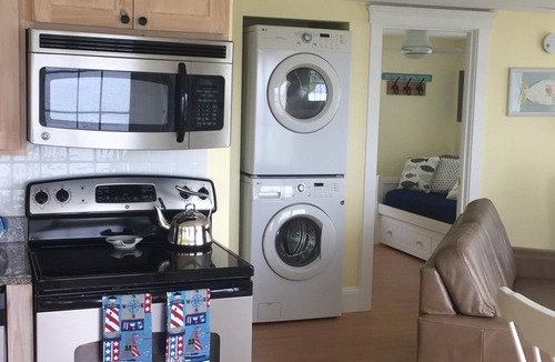 Belfast Cottage | Ocean Front cottage in Belfast