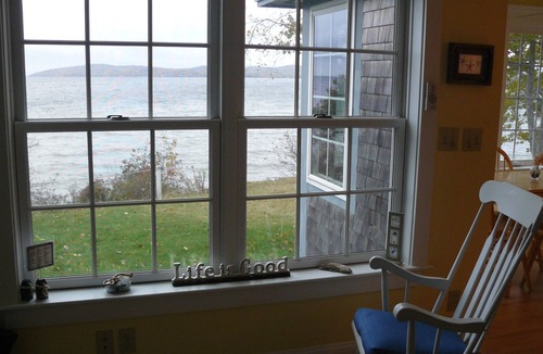 Belfast Cottage | Ocean Front cottage in Belfast