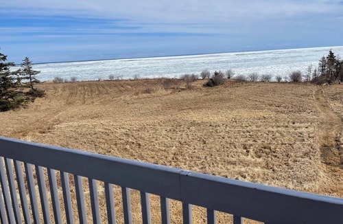 Pictou County Cottage | Ocean Front Cozy Cottage Overlooking Prince Edward Island.