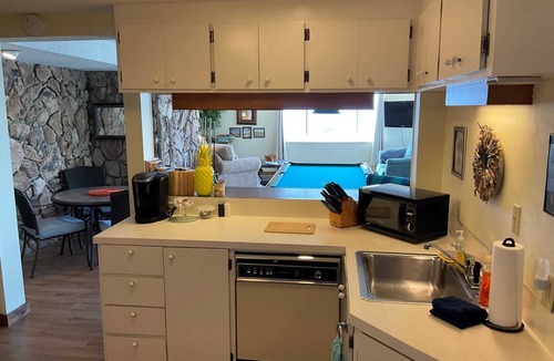 Brookings Apartment | Ocean Front Enchanting Sunsets from Wild Blue 2