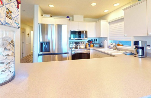 Seaside Condo | OCEAN FRONT: F5 - REFRESH: Seaside Vacation Homes, Inc Managed
