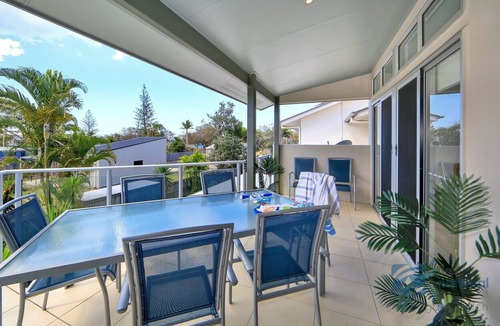 Woodgate House | Ocean Front Holidaying at its BEST