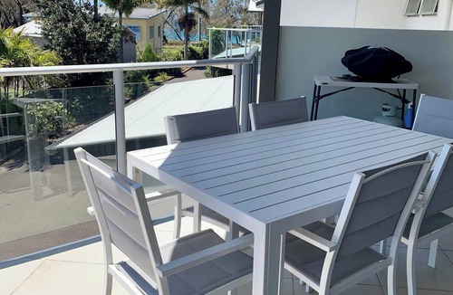 Woodgate House | Ocean Front Holidaying at its BEST