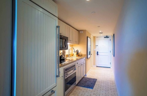 Kahuku Apartment | Ocean Front Luxurious Villa