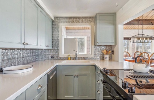 Lamoine Ski Chalet | Ocean Front - Mountain View