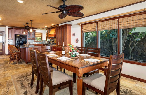 Historic Kailua Village House | 🏖️Ocean Front | Private Pool & Lanai | Island Comfort!