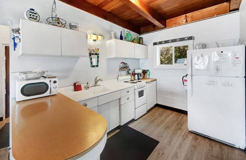 Arch Cape Cabin | Ocean Front Retreat Cabin