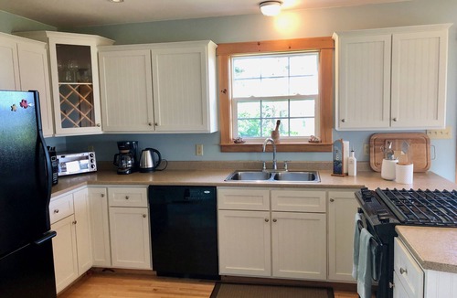 Botsford Ski Chalet | Ocean Front Retreat Beachfront and Nature