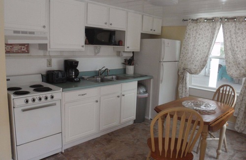 North Carolina Coast Condo | OCEAN FRONT! SUPER CLEAN - see reviews! w/PRIVATE boardwalk beach access!