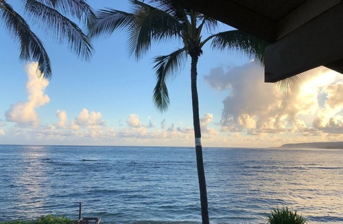 Waialua Apartment | Ocean Front Two Bedroom Condo