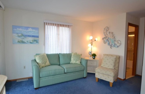 Beach Haven Gardens House | Ocean Front Single Family Home located in Beach Haven Gardens