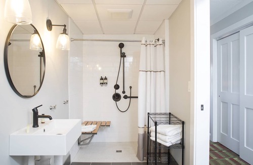 Isle of Springs Hotel | Ocean Gate Inn