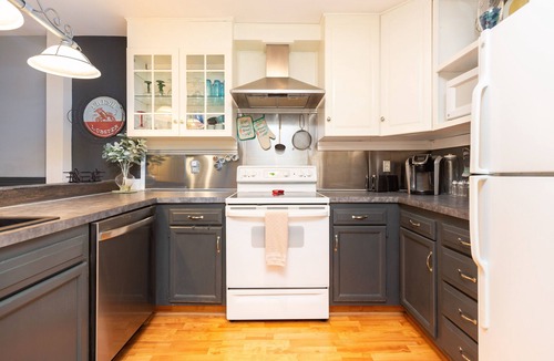 Rehoboth Beach Condo | Ocean Glass Inn Condominiums