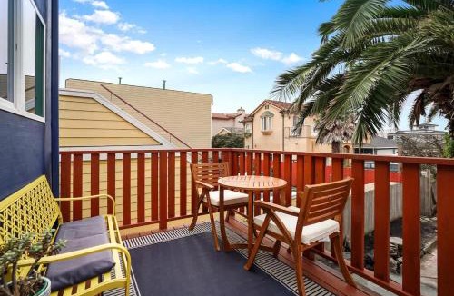Sharp Park Apartment | Ocean glimpse from the patio
