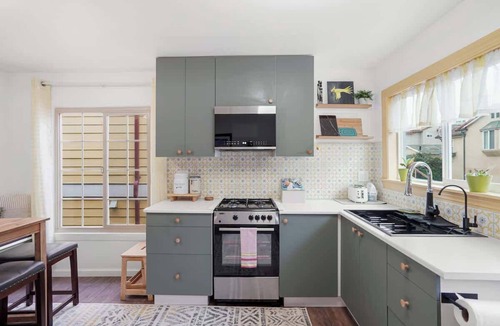 Sharp Park Apartment | Ocean glimpse from the patio