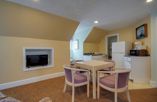 Ocean City Hotel | Ocean Lodge Hotel South