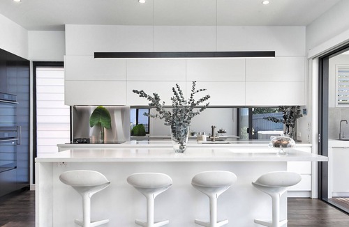 Fairlight House | Ocean Outlook in Fairlight