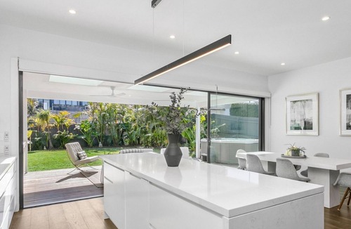 Fairlight House | Ocean Outlook in Fairlight