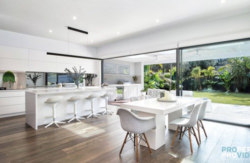 Fairlight House | Ocean Outlook in Fairlight