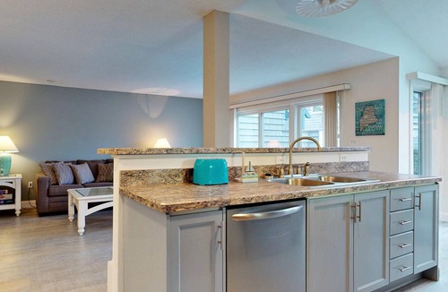Ocean Park Condo | Ocean Park Meadows #54 | Pool | Gym | Club House | Patio | Tennis | Bayley Vacation Rentals