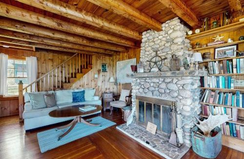 Ocean Point House | Ocean Point Colony House