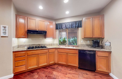 Carlsbad Condo | Ocean Pointe Lagoon 107 - 30 Night Minimum
