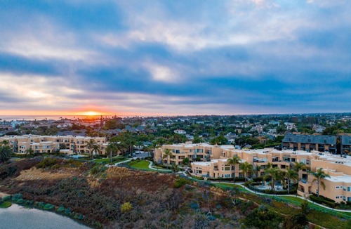 Carlsbad Condo | Ocean Pointe Lagoon 107 - 30 Night Minimum