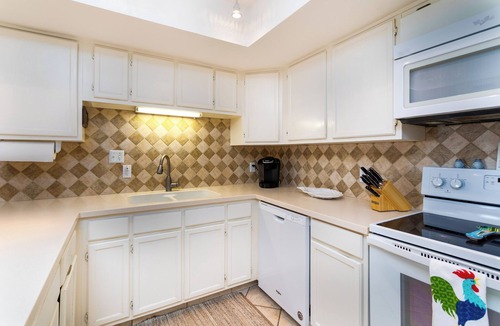 Sawgrass Condo | Ocean's Edge/Just Steps To The Beach!.