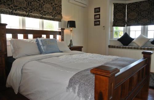 Mission Beach House | Ocean Serenity