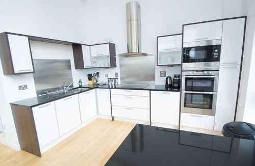 Newhaven Hotel | Ocean Serviced Apartments