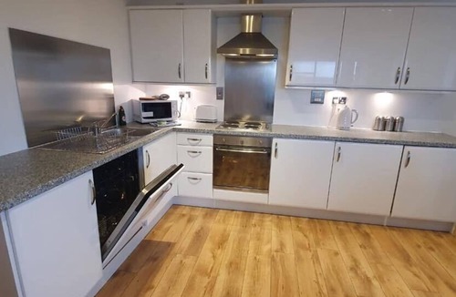 Newhaven Hotel | Ocean Serviced Apartments