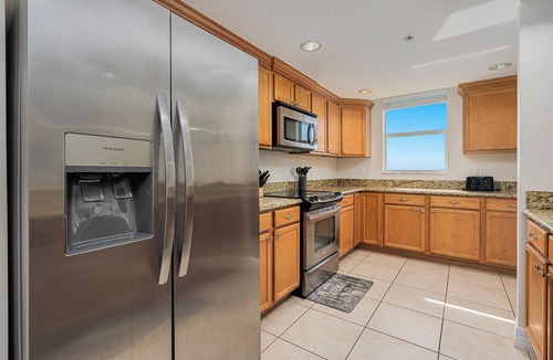 Schulte Park Condo | Ocean Side View-HeatedPool-Opus #805