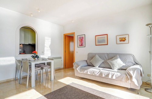Sitges Town Center Apartment | Ocean Skyline Penthouse by Hello Homes Sitges