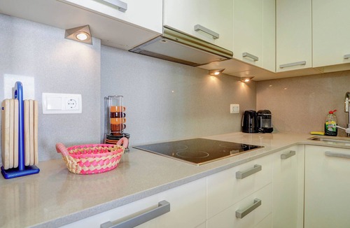 Sitges Town Center Apartment | Ocean Skyline Penthouse by Hello Homes Sitges