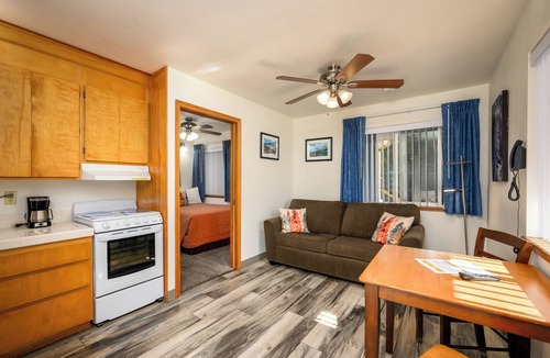 Harbor Hotel | Ocean Suites Motel